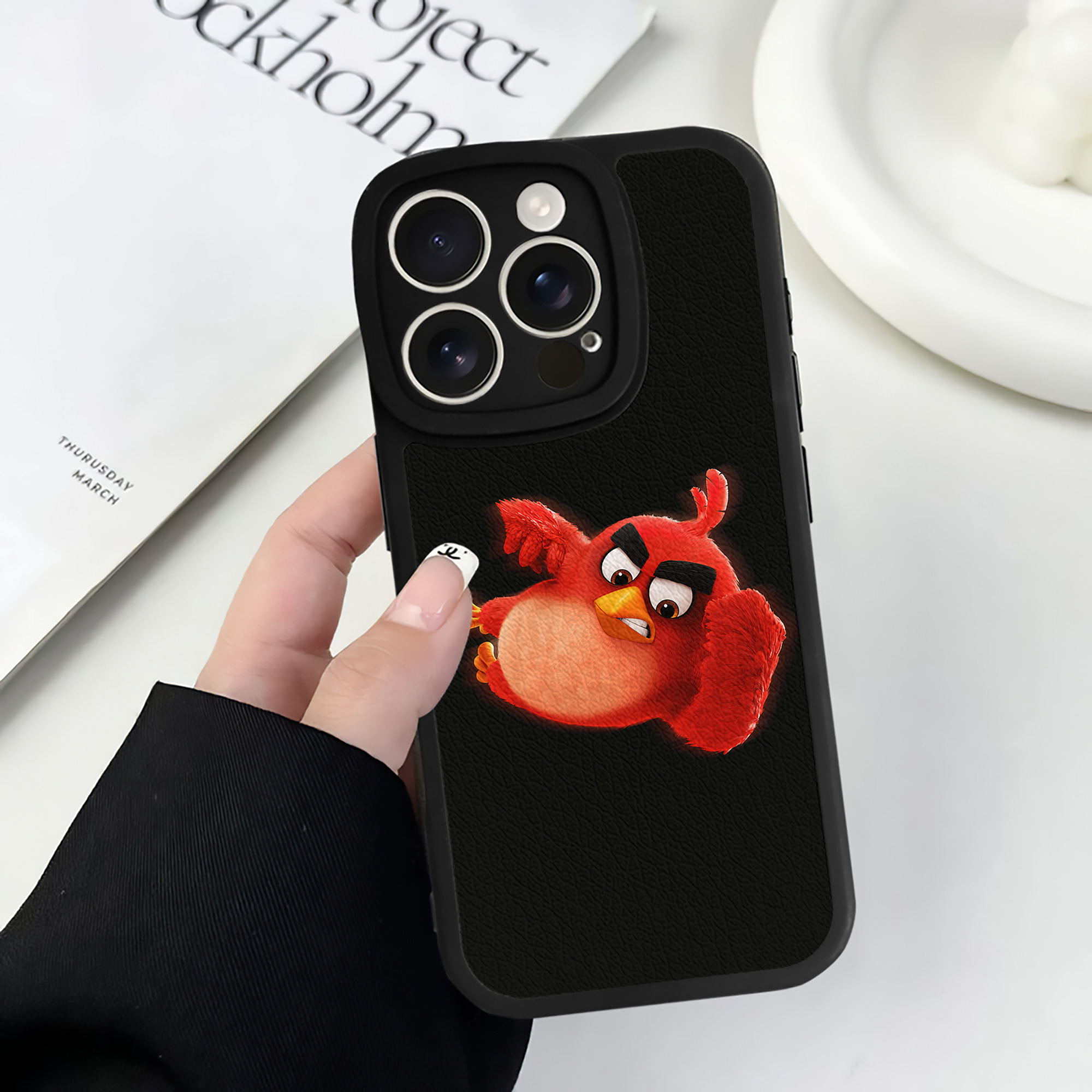 （画像用） Angry Birds アングリーバード 【iPhone 16シリーズ対応】シリコンスマホケース（レザー調） 材質：シリコン